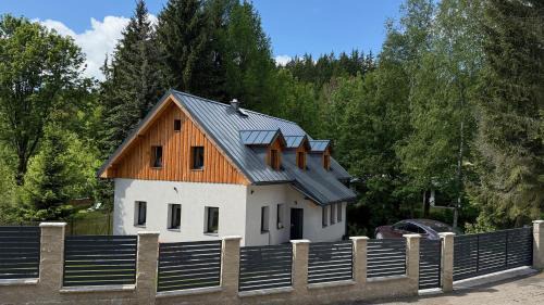 Desna Villa | U Křížku - Chalupa s duší