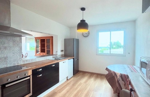 Ventiseri Apartment | U Libecciu apartment with magnificent sea view.