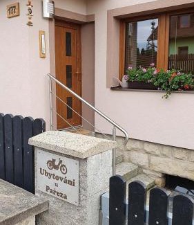 Ludvikovice House | U Pařeza
