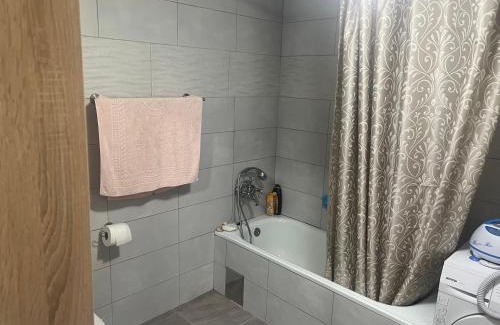 Stari Banovci Apartment | U ravnici breg