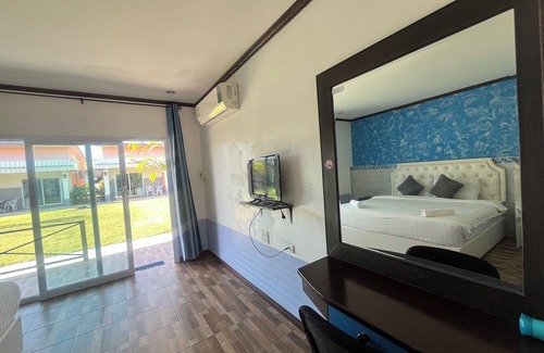 Chomphu Hotel | U-Thong Garden Resort