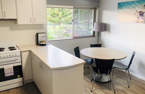 Middleton Beach Apartment | U3 Family friendly accommodation close to the beach