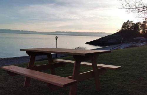 Powell River Apartment | U9 Seaside Serenity: Seal Bay Glamping Retreat