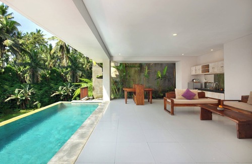 Kenderan Villa | UB1018-1 Bedroom Forest View in Ubud