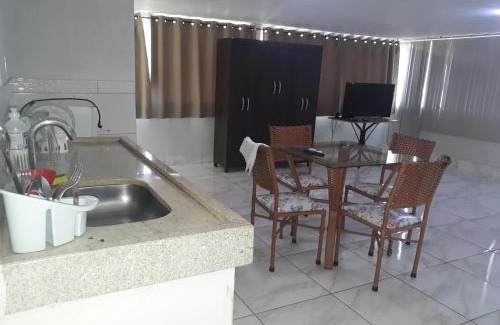 Uba House | Uba Apart imóveis