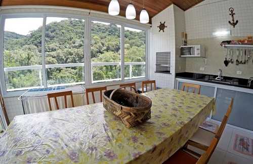 Praia Grande Apartment | Ubatuba coverage for families - up to 12 people