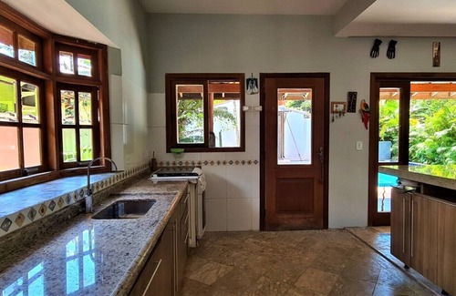 Horto House | UBATUBA ! HOUSE CONDOMINIUM CLOSED, SECURITY 24 H, PRIVATE SWIMMING POOL