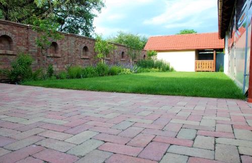 Krasnohorske Podhradie Apartment | Ubytovanie Tri ruže