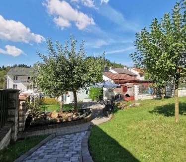 Vysne Ruzbachy House | Ubytovanie v súkromí Zelený dom