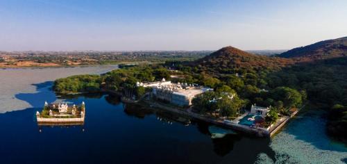 Dungarpur Hotel | Udai Bilas Palace