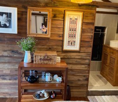 Kumphawapi House | Udon Thani Farm Stay Talay Bua Daeng