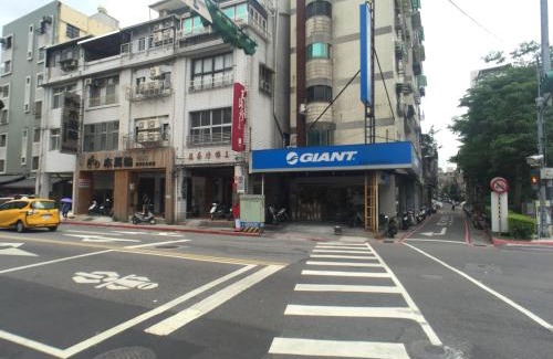 Datong Apartment | Ueno Hirokoji 428
