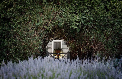 Daylesford House | Uffington house ~Two bedrooms in Daylesford~beautiful garden views
