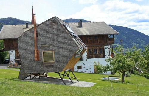 Lienz House | Ufogel