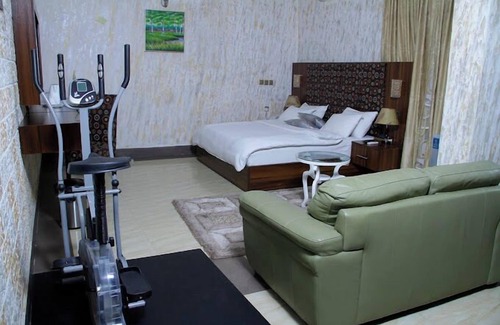 Calabar Hotel | Ugwis Hotel and Suites