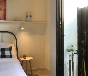 Din Daeng House | UHU Bangkok