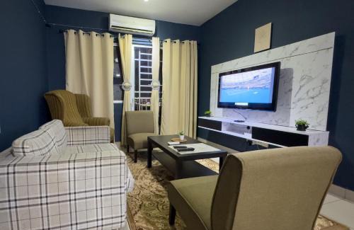 Ijok Apartment | UITM Puncak Alam Cozy Blue Escape