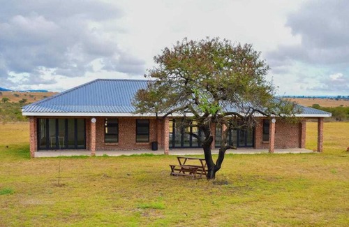 Msinga Cabin | Uitval Lodge and Conference Centre