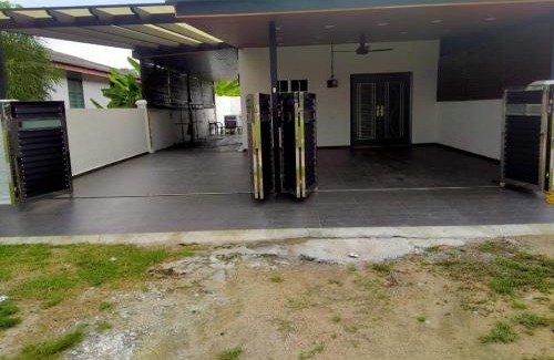 Batu Kikir House | Ujang Guest House