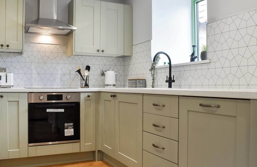 Saltburn-by-the-Sea Cottage | UK47385 - The Deer Den