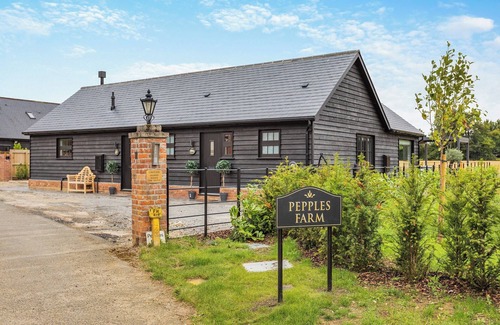 Howlett End Cottage | UK47693 - Piglet Cottage