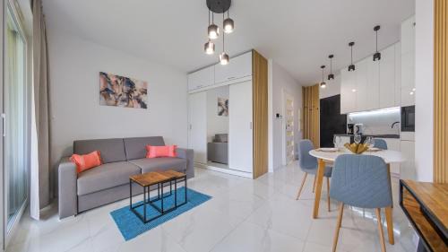 Olsztyn Apartment | Ukiel, Sun & Snow