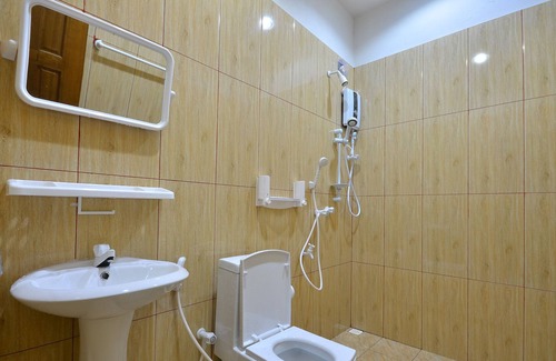Ukulhas House | Ukulhas Beach Inn