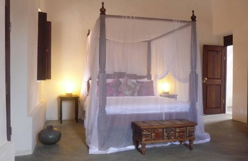 Ibo House | Ulani Lodge