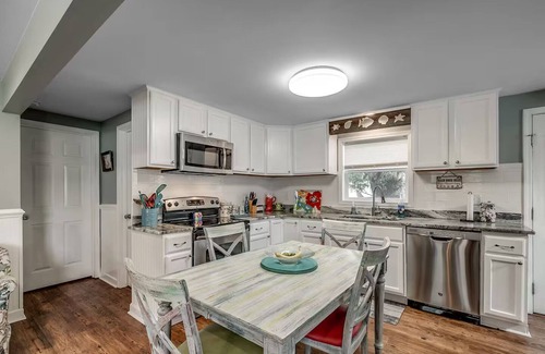 Cherry Grove Beach House | Ultimate 4-bedroom vacay home, walk to beach, fenced in yard