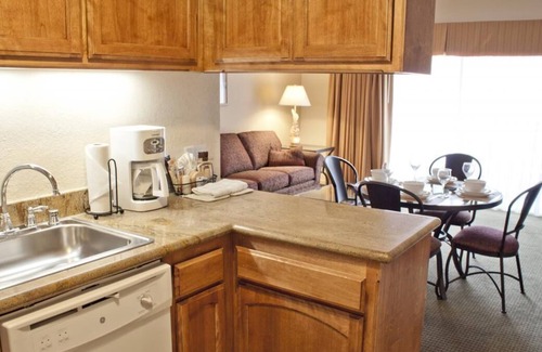 Avila Beach Resort | Ultimate Adventure in California! 2 Convenient Units, Bay View, Free Parking