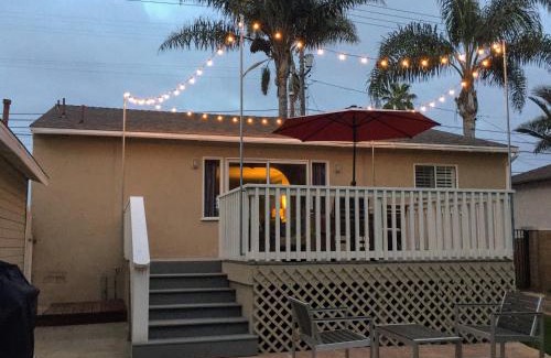 Carlsbad House | Ultimate Beach Bungalow - 1 block from beach - huge backyard