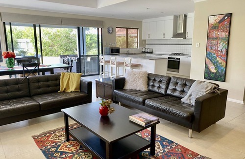 Quindalup House | Ultimate Dunsborough home, close to Quindalup Bay - ideal for extended families.