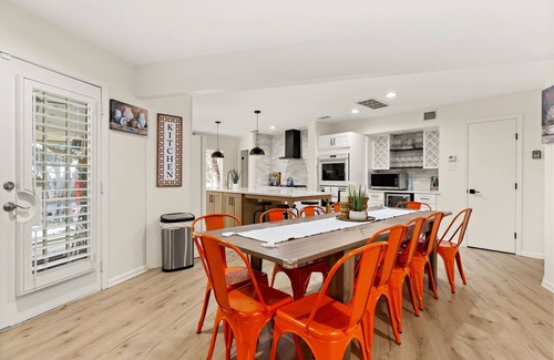 North San Antonio - SAT House | Ultimate Family Fun: Theatre, Pool, Games, Hot Tub