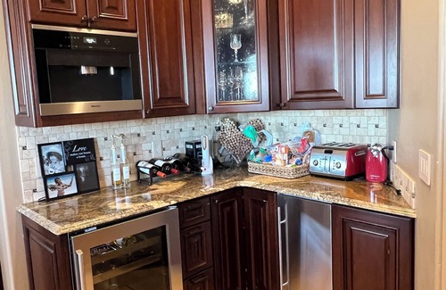 Golden House | Ultimate Family Getaway- Spacious Golden Home w/Pool & Hot Tub on 10 acres