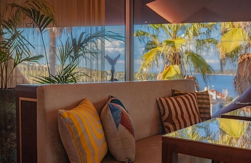 Ponte de Sor House | Ultimate Getaway! Outdoor Swimming Pool, Complimentary Parking, Great Views!
