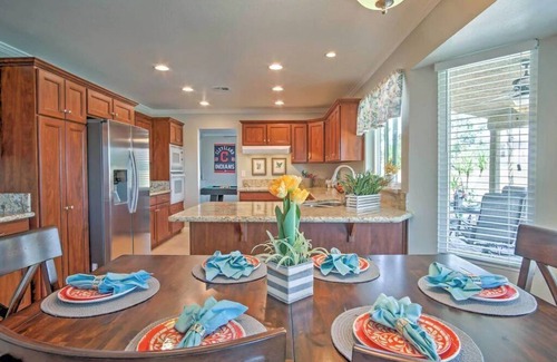 Enterprise House | Ultimate Las Vegas Home with private Backyard Oasis 5 Minutes to Strip🏖️⛳️🏀🏓