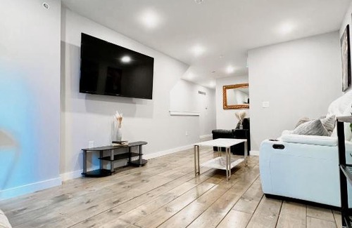 North Philadelphia West Apartment | Ultimate Lux Modern 2BD l 2BR Home with Private Rooftop