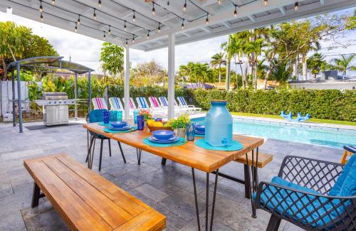 South Lake House | Ultimate Luxury 5BR Villa near Hollywood Beach