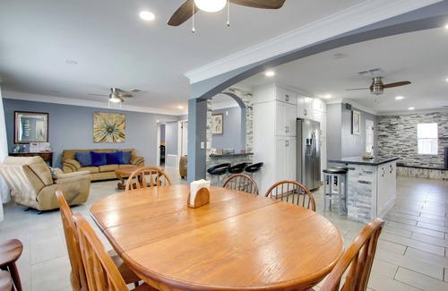 Deer Valley House | Ultimate Phoenix Group Getaway: Patio + Pool!