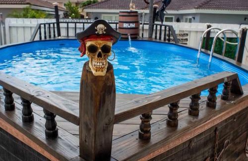 Richmond West House | Ultimate Pirate Hideaway Themed Pool Mini Golf