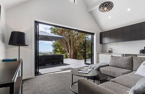 Mangawhai Villa | Ultimate Retreat: Lux Villa w/Stunning Views