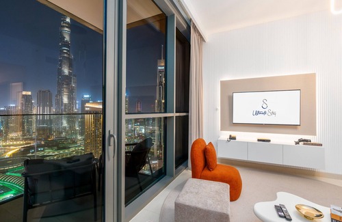 Bur Dubai Apartment | Ultimate Stay/Full Burj Khalifa Views/4 people