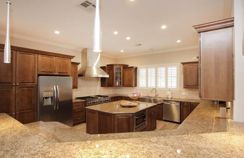 Katy House | Ultimate Upscale Sports Retreat Near Houston. n42 Comfortable Beds.