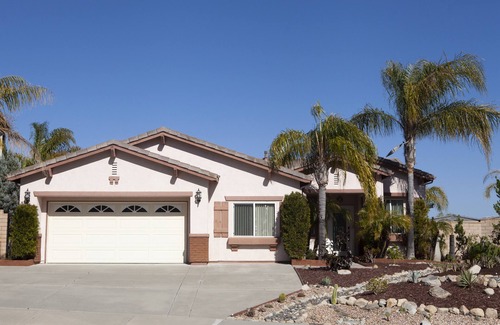 Lake Elsinore House | Ultimate Work-Life Balance in Our LakeView Home with Pool