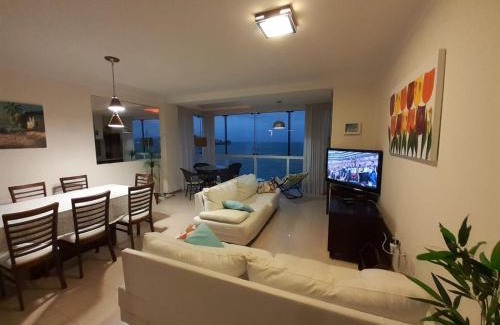 Centro Apartment | Ultimo Andar, Frente ao Mar Itapema SC