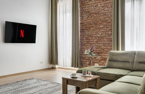 Arad Apartment | Ultra Central - Luxurious Retreat