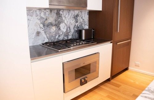 Little Italy Condo | Ultra High-End Condo Designed by Lenny Kravitz in Hottest Area of NYC (Nolita)
