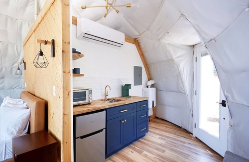 Canton Cabin | Ultra Luxe Dome With Hot Tub and Premium Mountain View