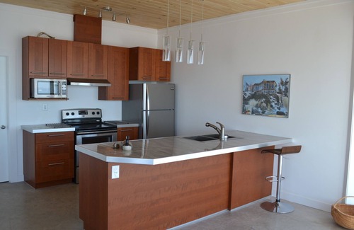 Riviere-Ouelle Villa | Ultra-modern riverside villa Exceptional view Deserted beach 1.5km