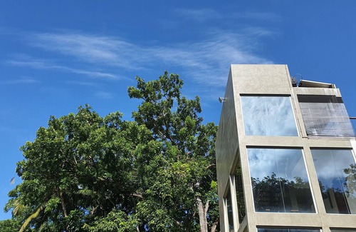Gampaha Apartment | Ultra Modern Luxury Room Located Surrounded by Lush Green Trees